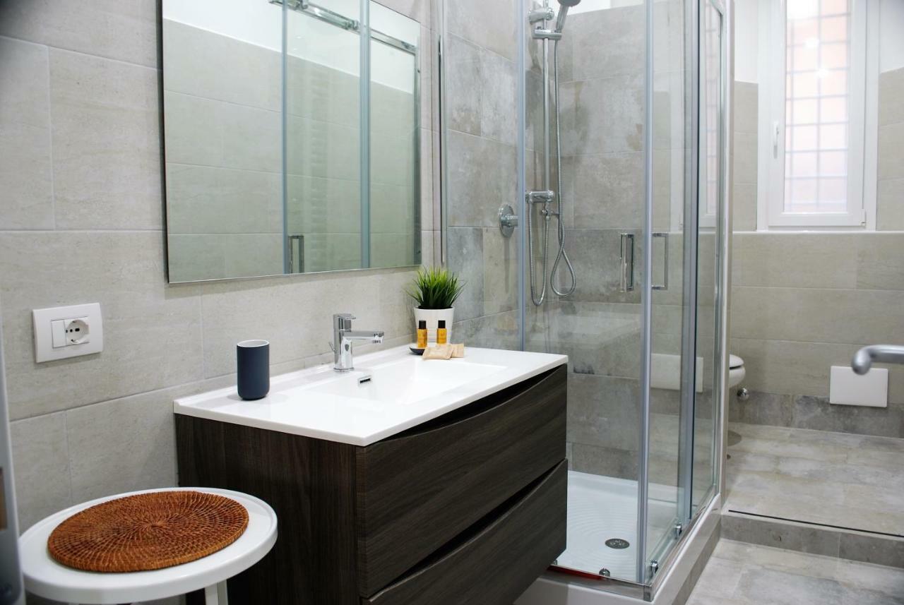 Rhomenjoy Suite Vatican Roma Exterior foto